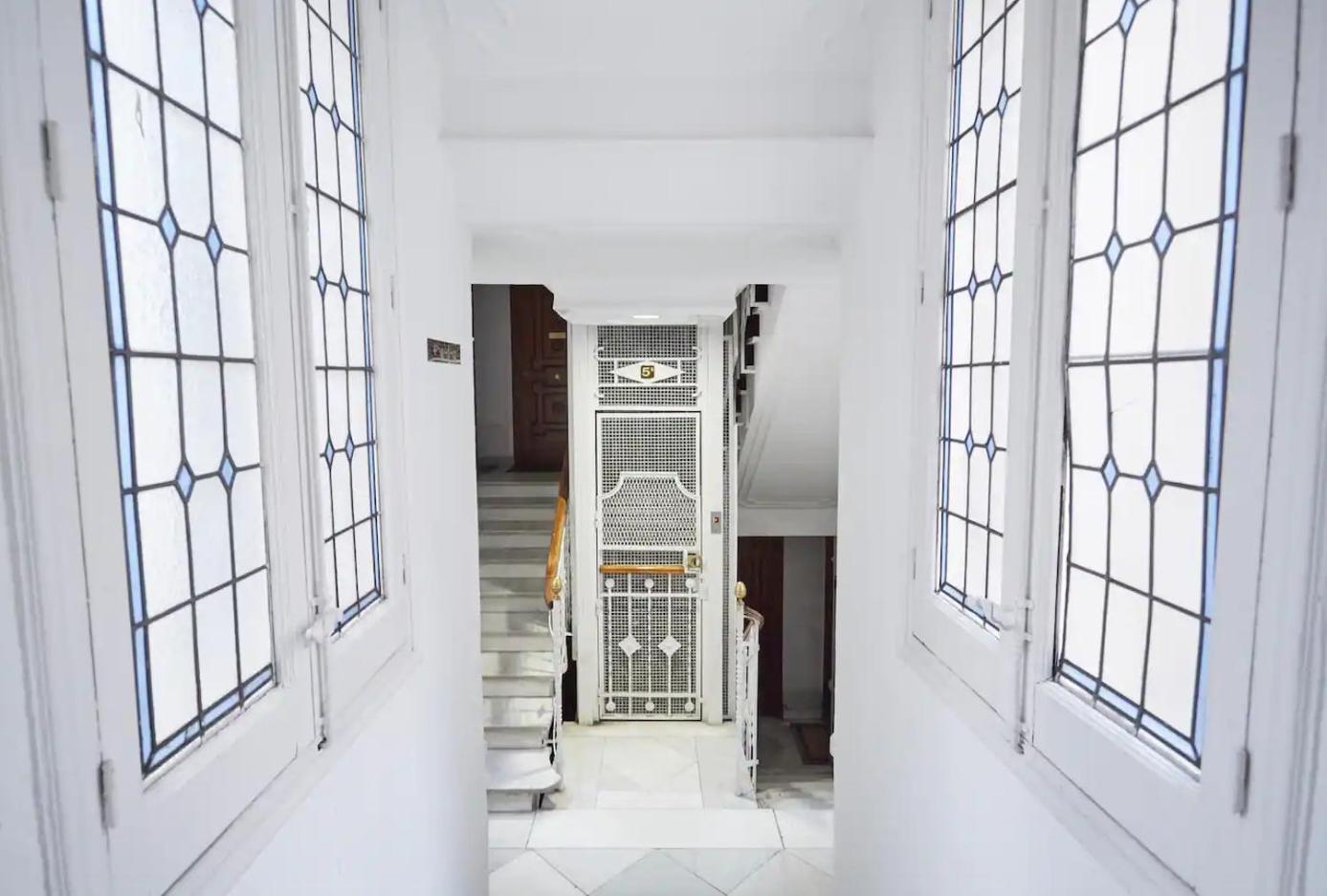 Apartament Estudio Con Vistas Alcalaretiro
