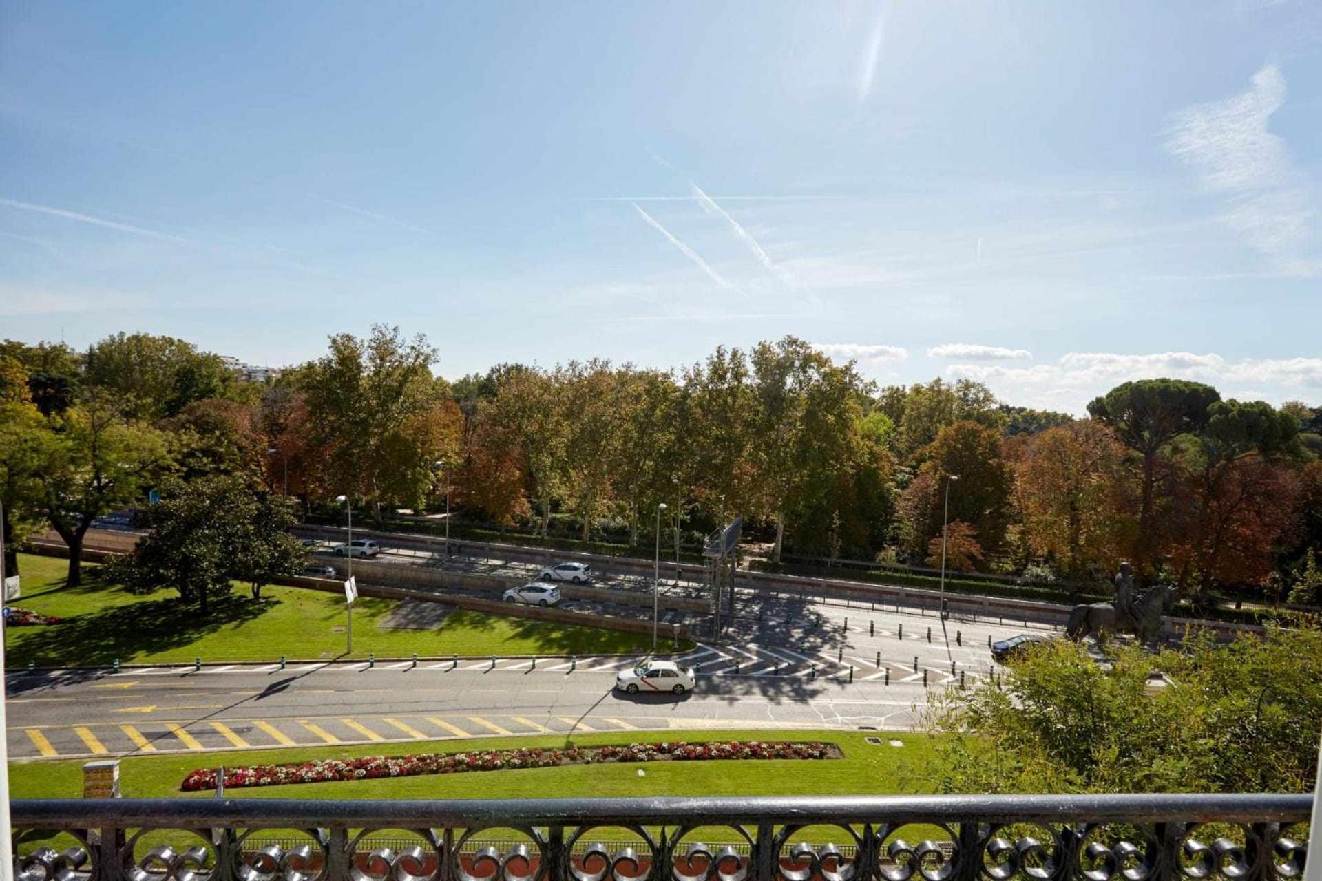 Apartament Estudio Con Vistas Alcalaretiro